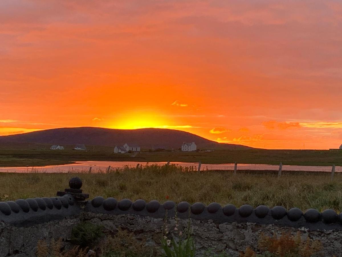 Benview Bed And Breakfast & Luxury Lodge, Isle Of North Uist Paible Экстерьер фото
