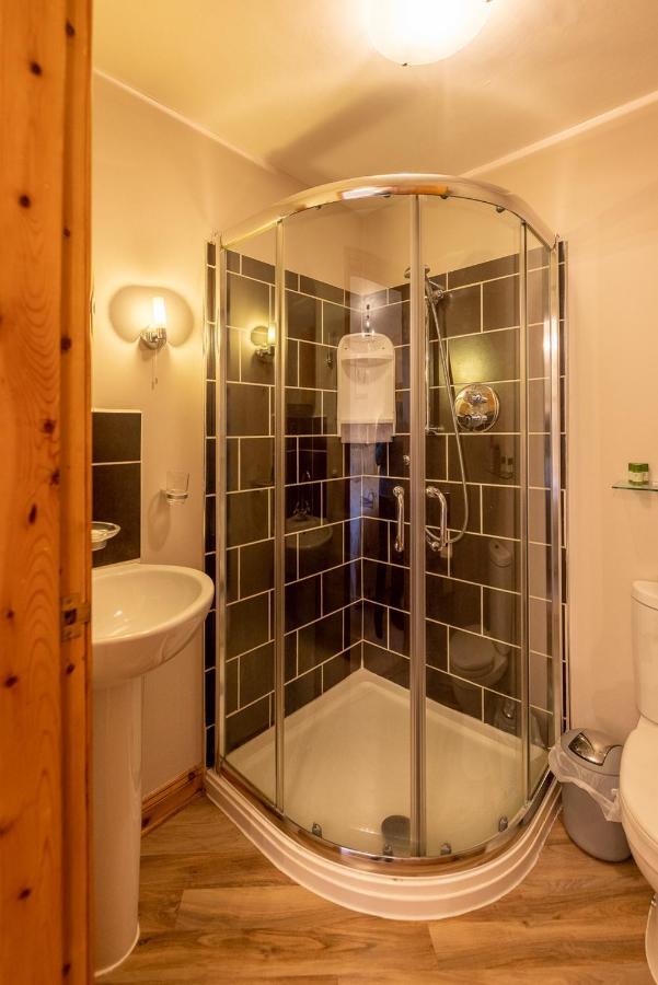 Benview Bed And Breakfast & Luxury Lodge, Isle Of North Uist Paible Экстерьер фото