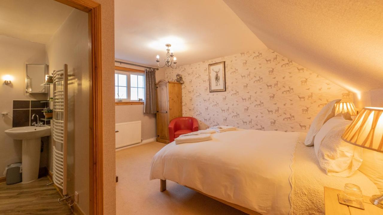 Benview Bed And Breakfast & Luxury Lodge, Isle Of North Uist Paible Экстерьер фото